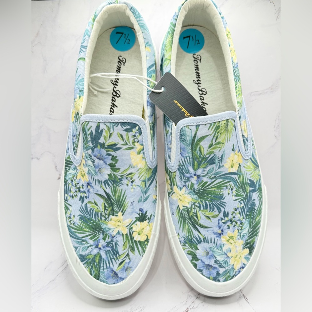 New Tommy Bahama Ferris Blue Floral Tropical Slip On Shoe Canvas Size 7.5 &8.5
